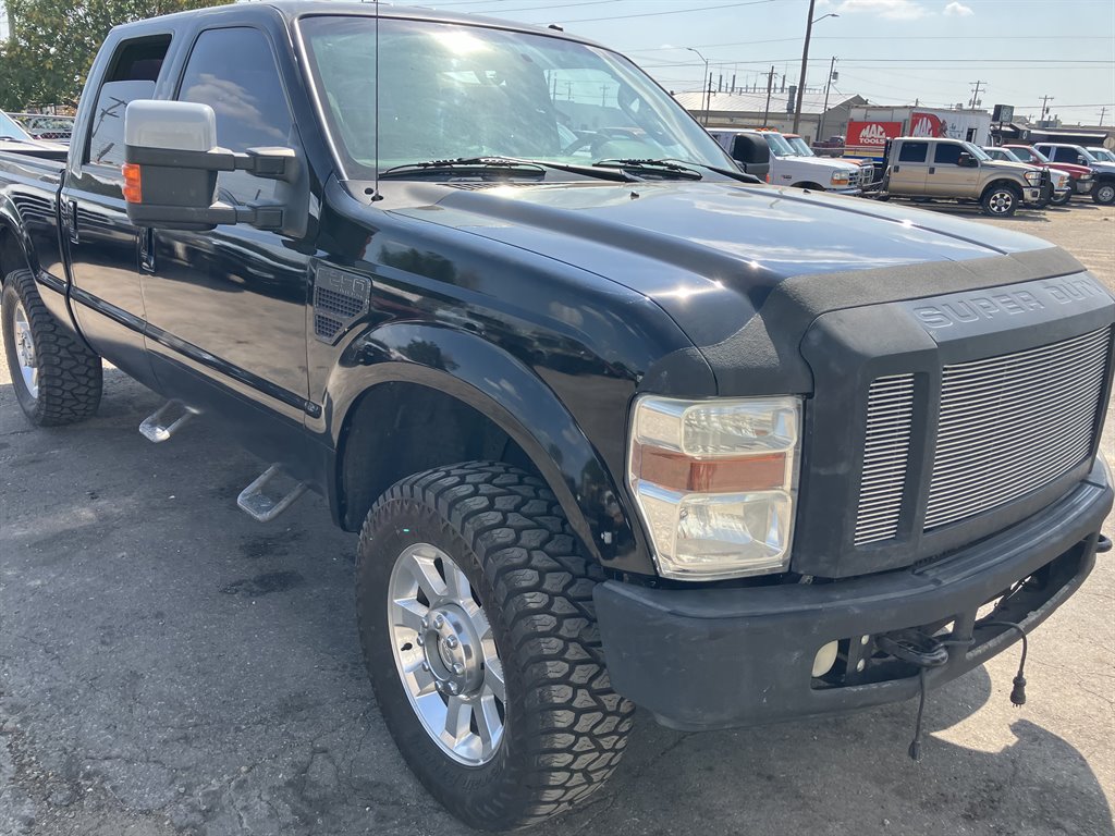 2008 Ford F-250 Super Duty Lariat's photo